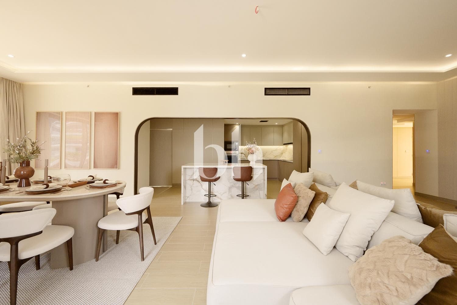 4 Bedroom Apartment in Sadaf 8 - photo 1