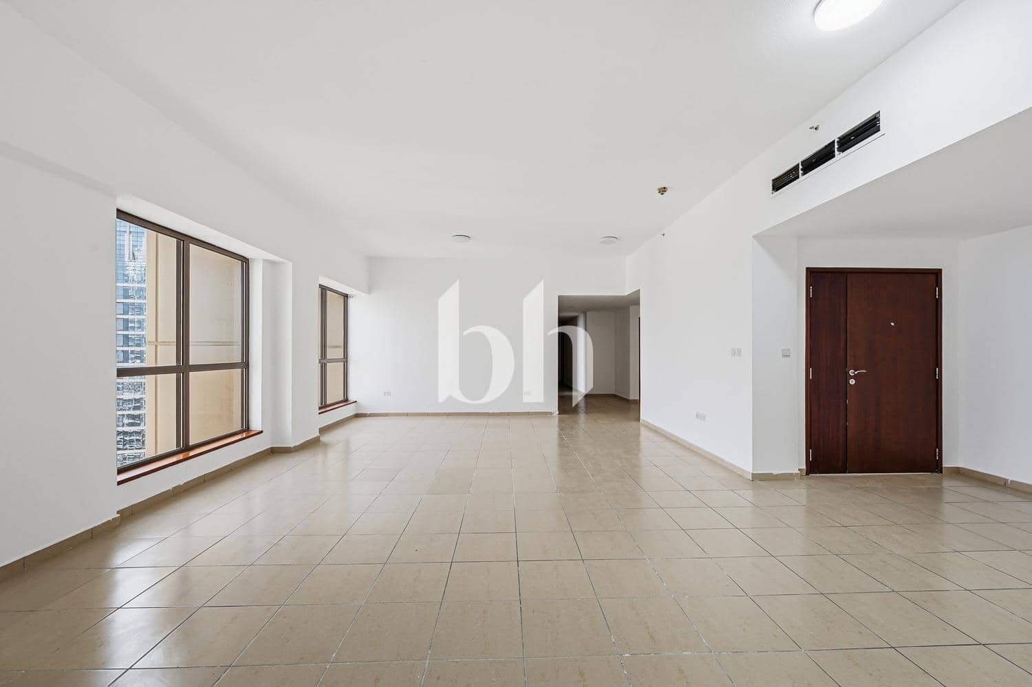 4 Bedroom Apartment in Sadaf 1 - photo 1