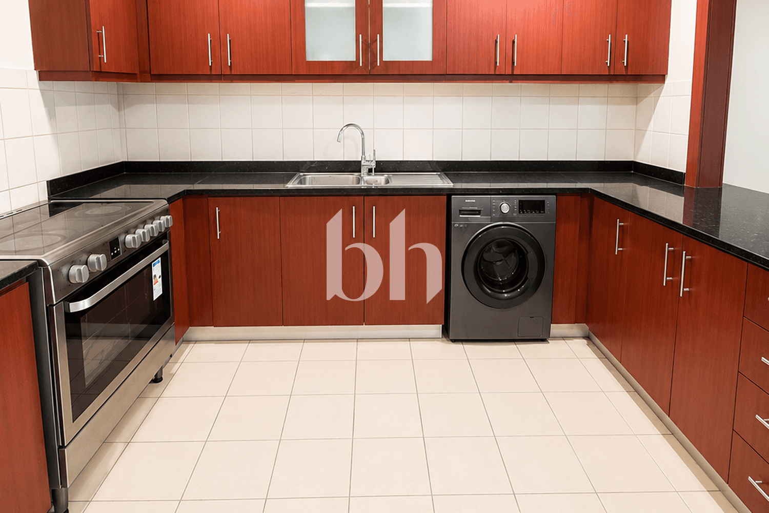 3 Bedroom Apartment in Rimal 1 - photo 1