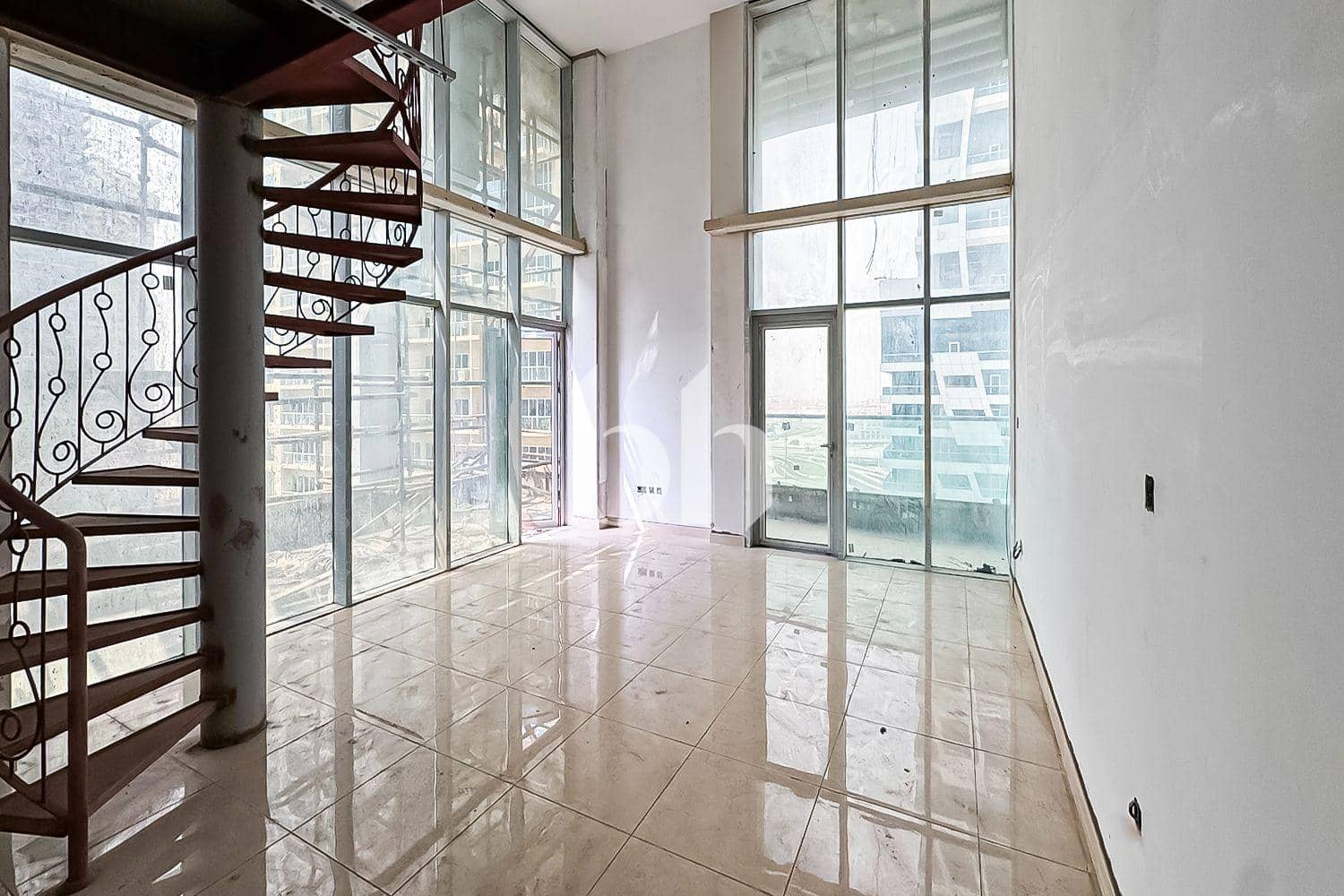 1 Bedroom Apartment in Wind Tower 1 - photo 2