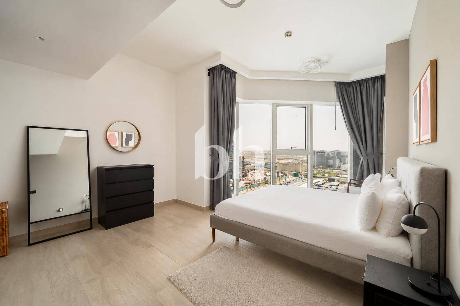 1 Bedroom Apartment in Me Do Re Tower - photo 2