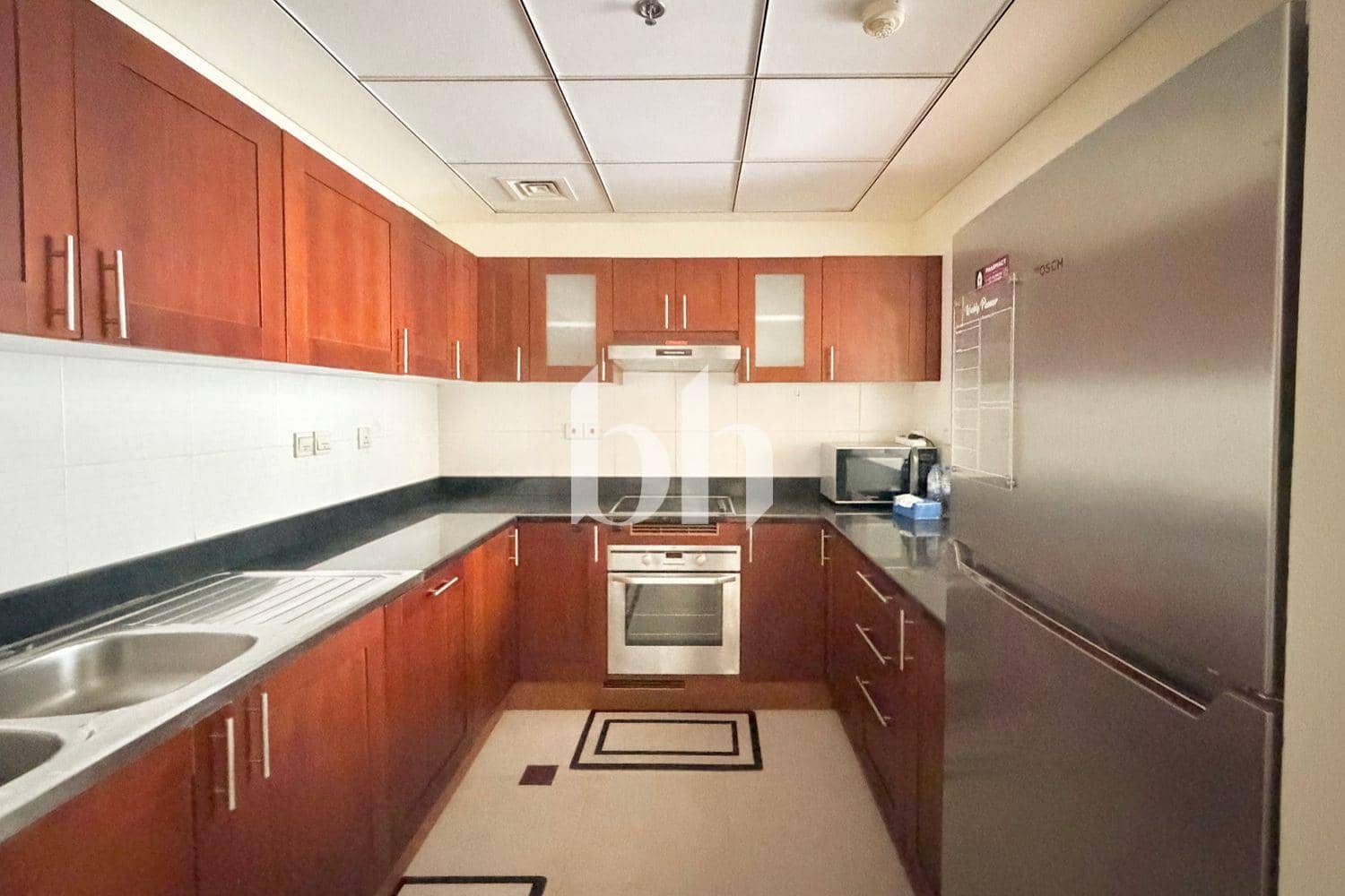 1 Bedroom Apartment in Green Lake Tower 1 - photo 2
