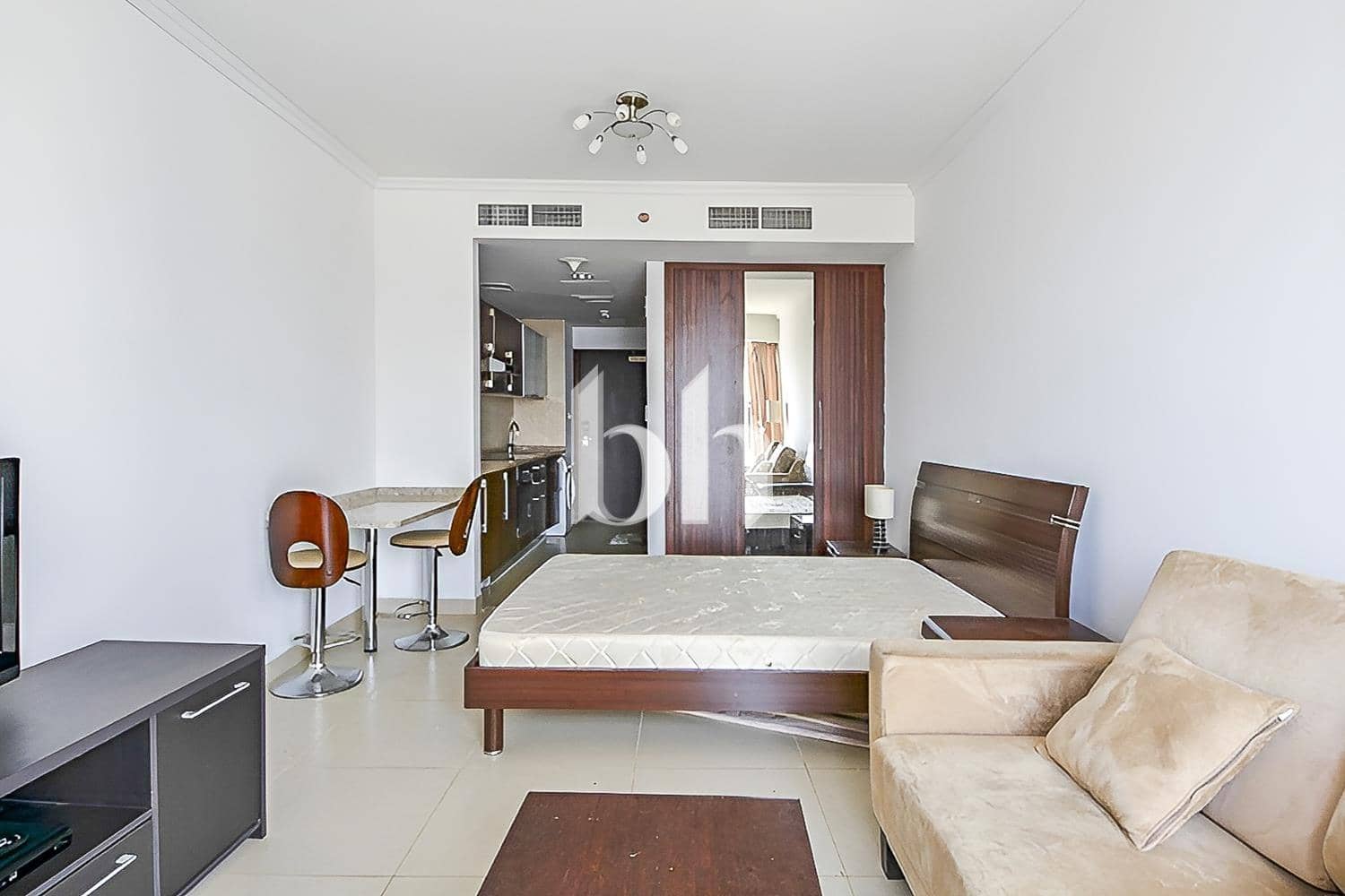 Studio Apartment in Goldcrest Executive