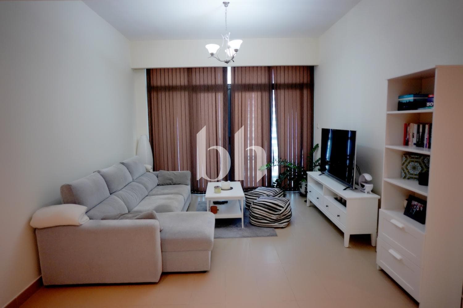 1 Bedroom Apartment in Lakeside Residence - photo 2