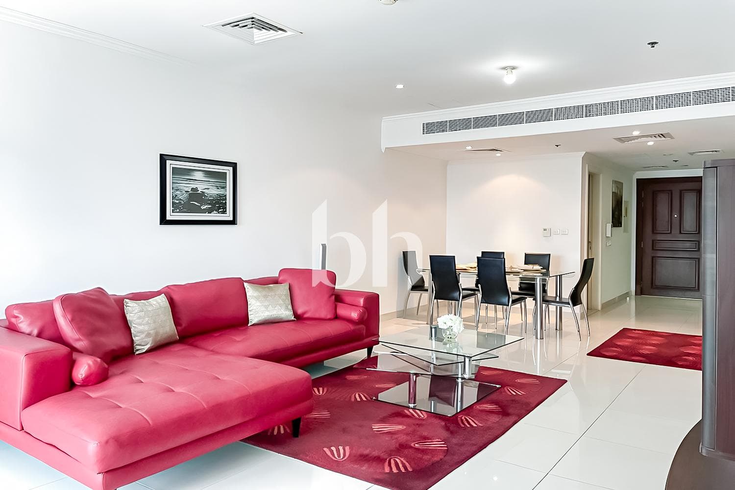 1 Bedroom Apartment in Al Shera Tower - photo 2