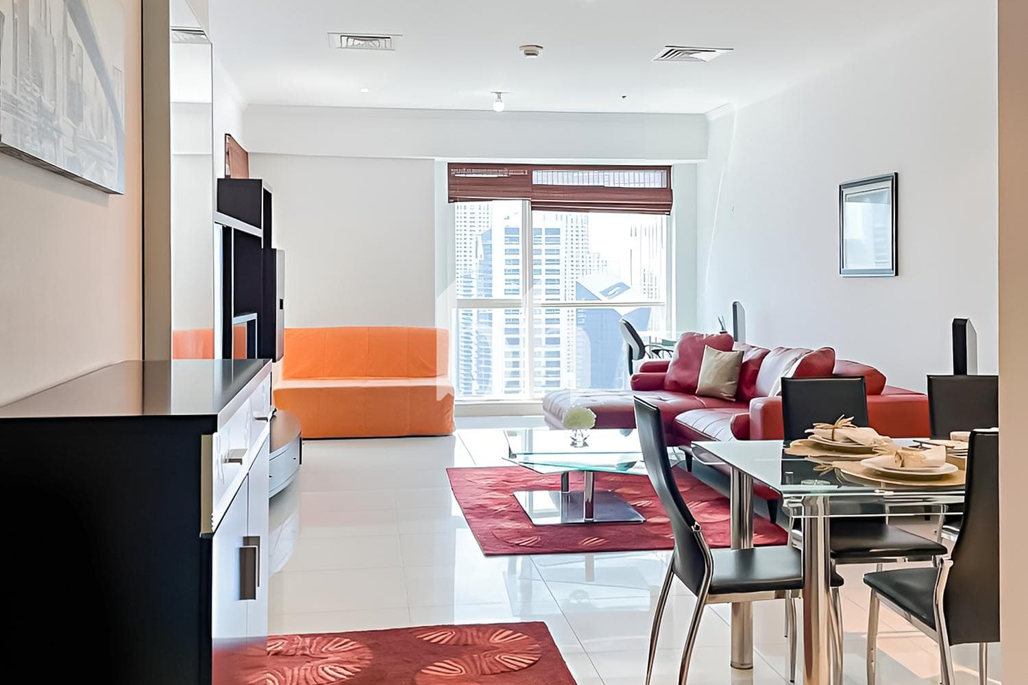 1 Bedroom Apartment in Al Shera Tower - photo 1