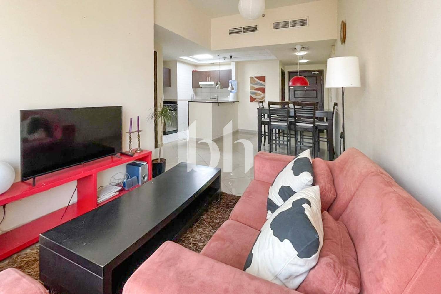 1 Bedroom Apartment in Concorde Tower