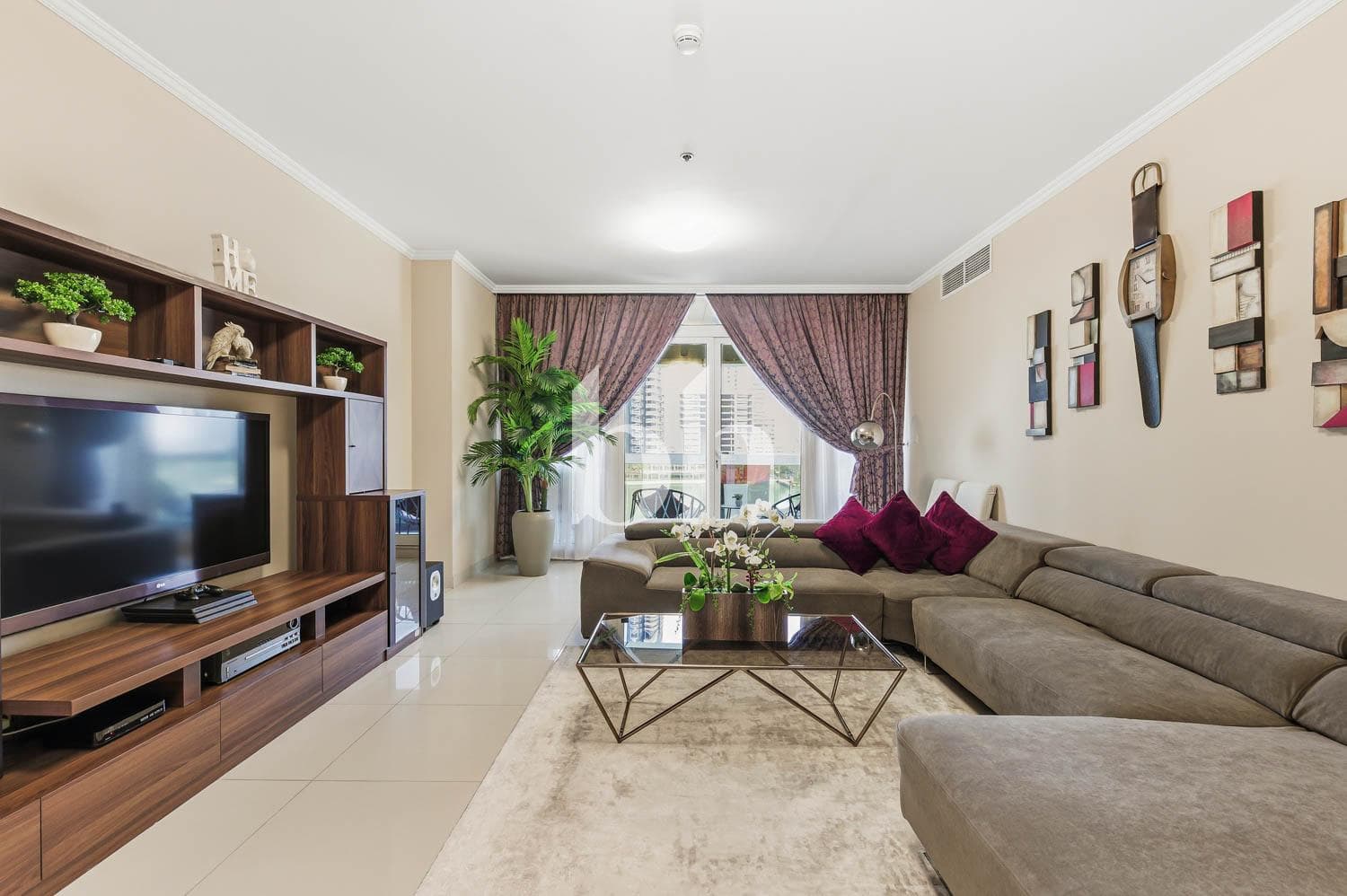 2 Bedroom Apartment in Al Shera Tower - photo 1