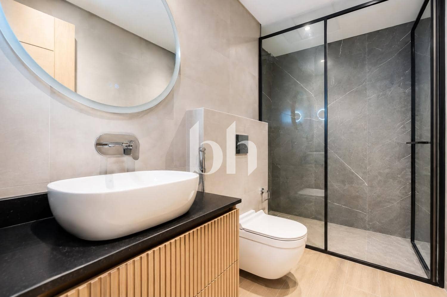 1 Bedroom Apartment in Orra The Embankment Tower 1 - photo 1