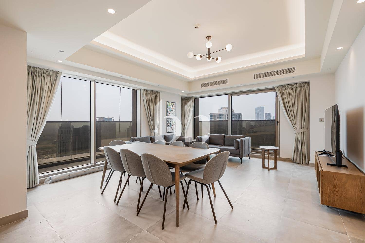 4 Bedroom Apartment in Orra The Embankment Tower 1 - photo 1