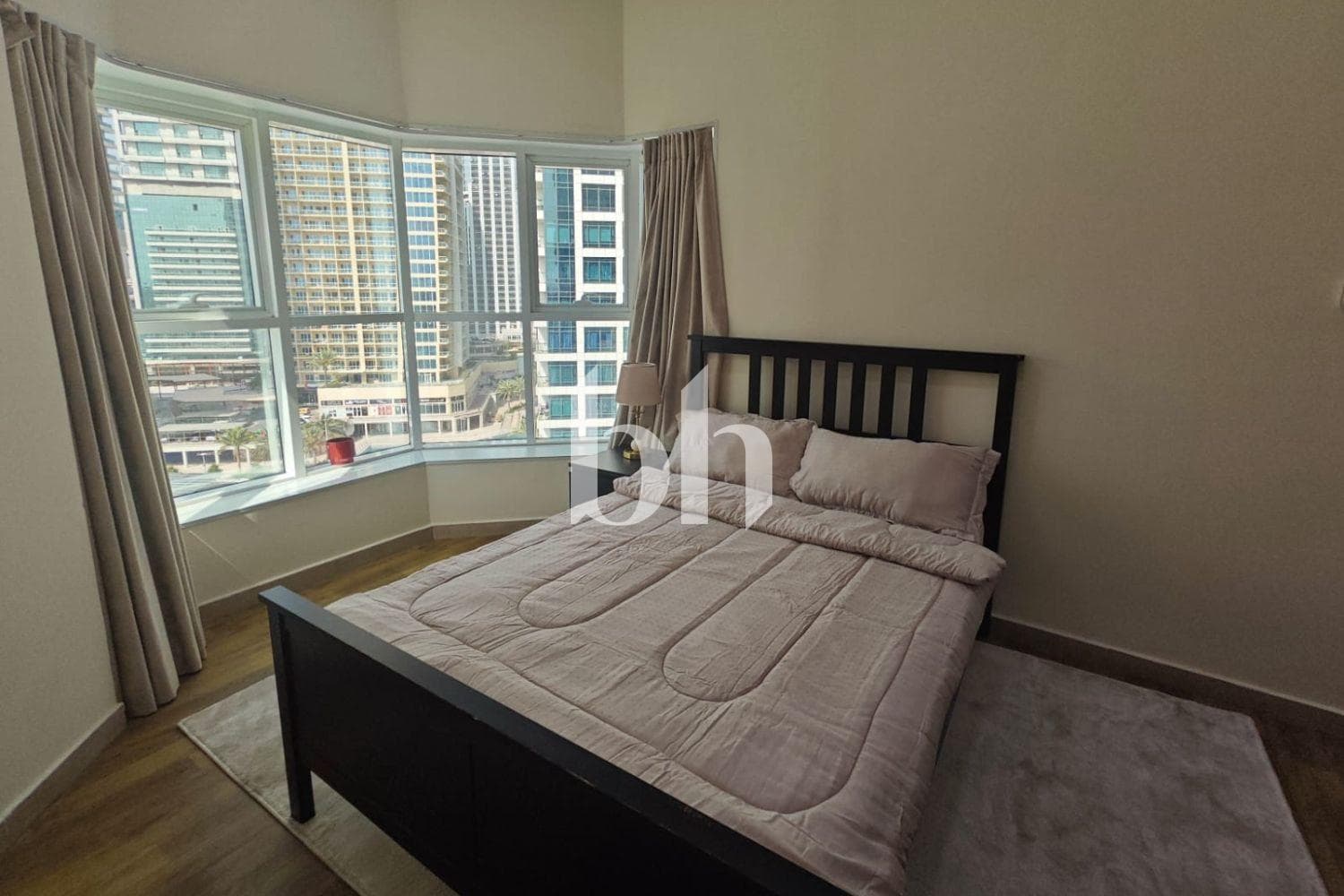 Apartment in New Dubai Gate 2 - photo 1