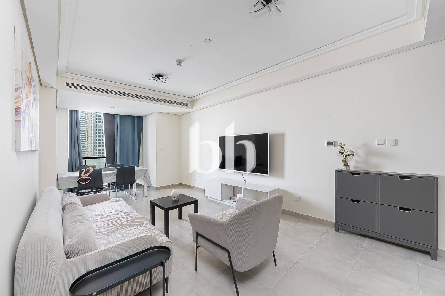 2 Bedroom Apartment in Goldcrest Views 2