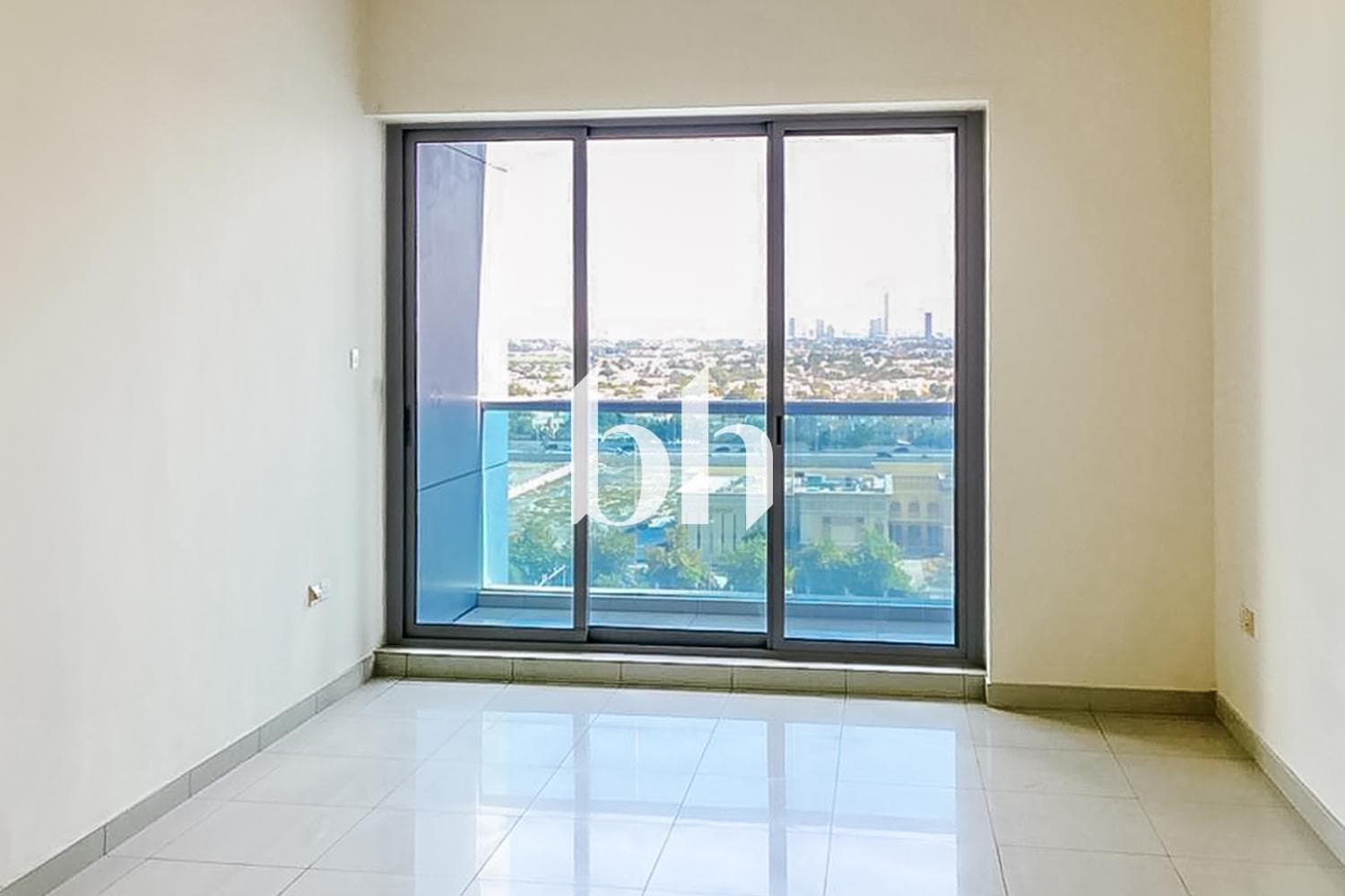 1 Bedroom Apartment in Armada Tower 3 - photo 1