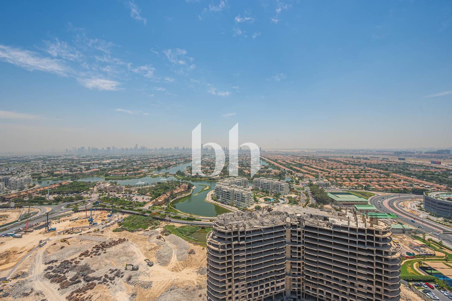 1 Bedroom Apartment in Orra The Embankment Tower 1 - photo 1
