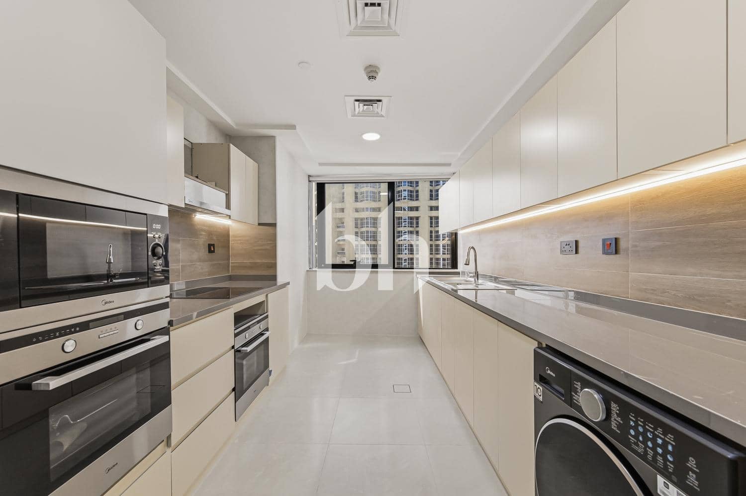 2 Bedroom Apartment in Al Waleed Paradise - photo 1