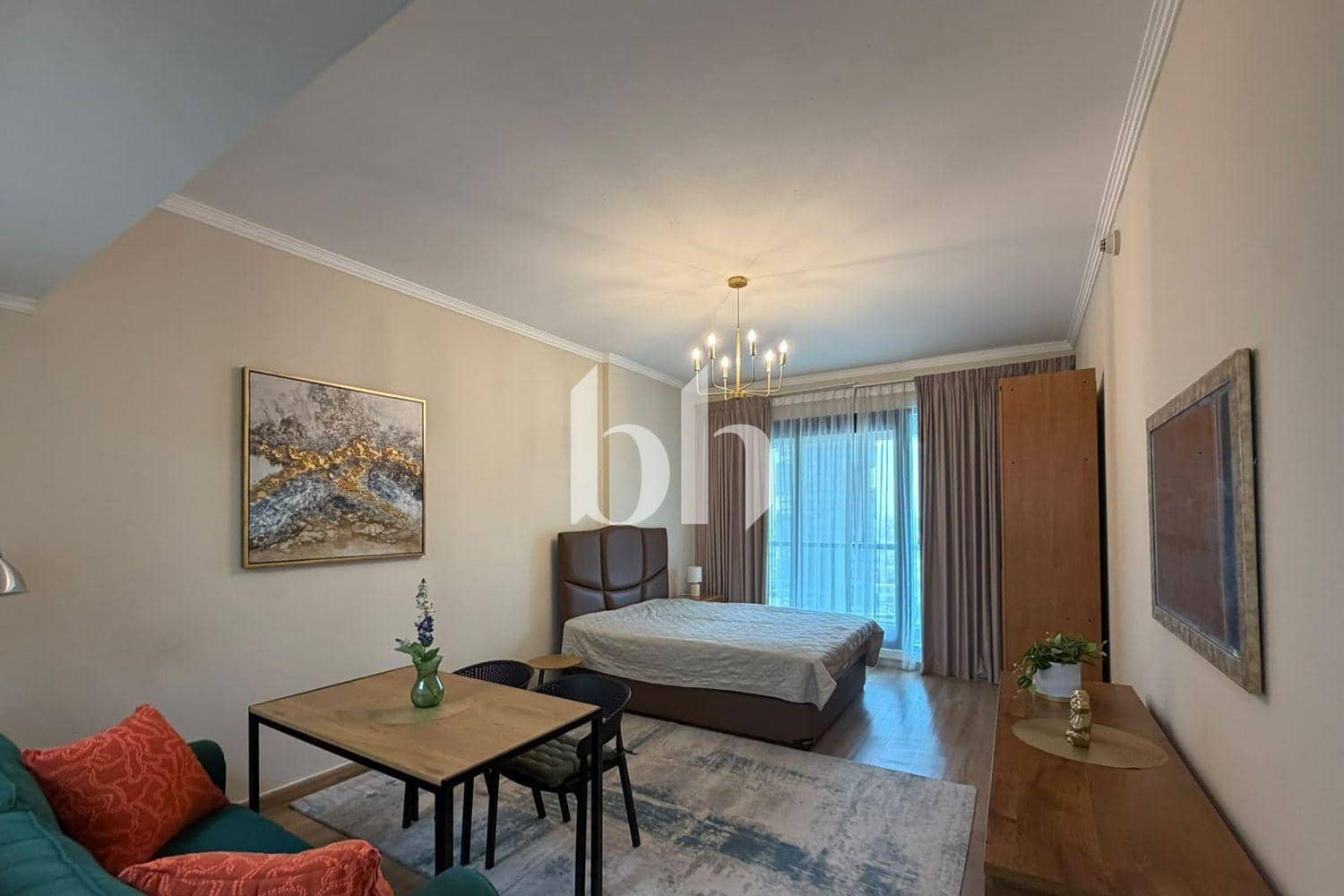 Studio Apartment in Jumeirah Bay X1 - photo 1