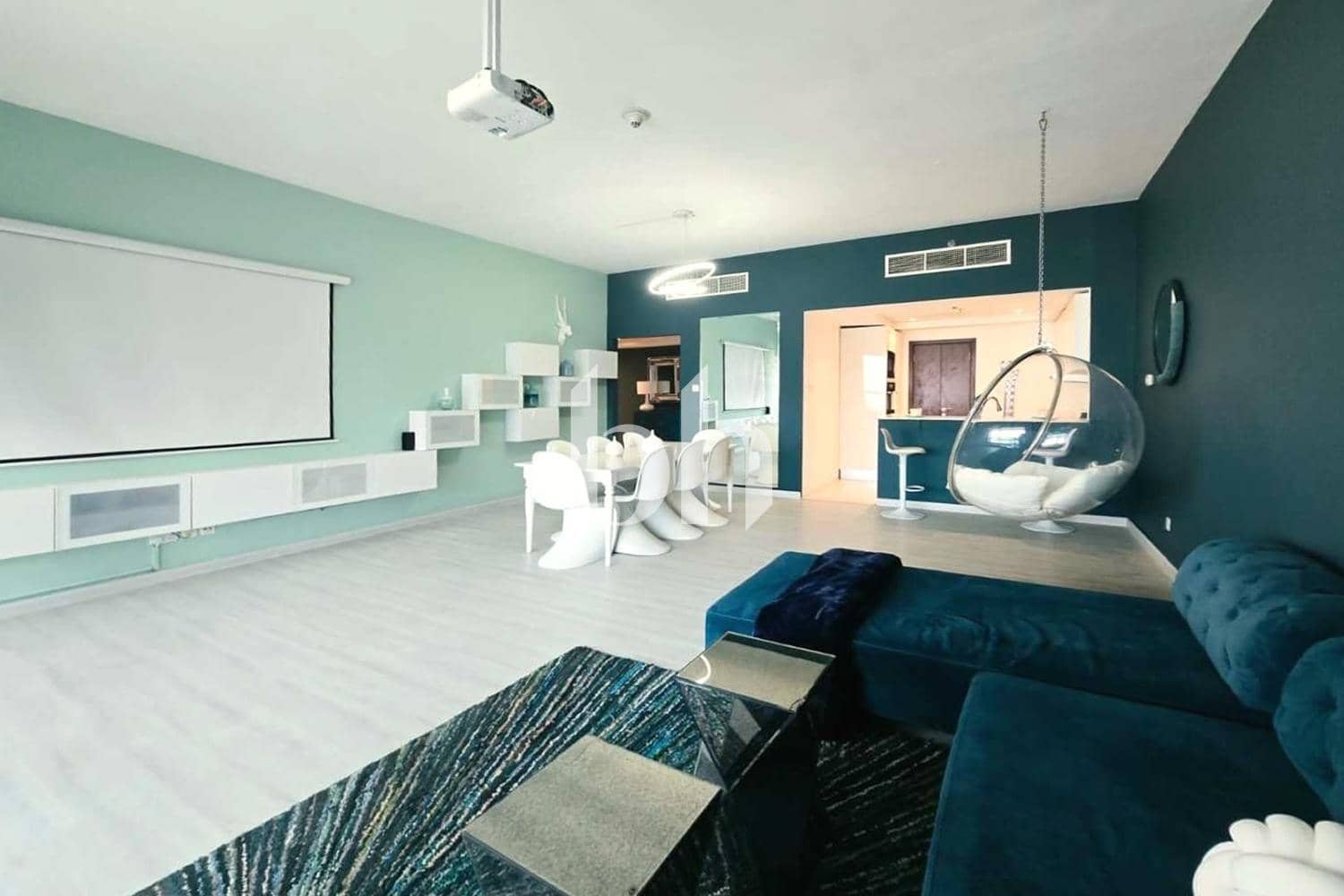 1 Bedroom Apartment in Concorde Tower