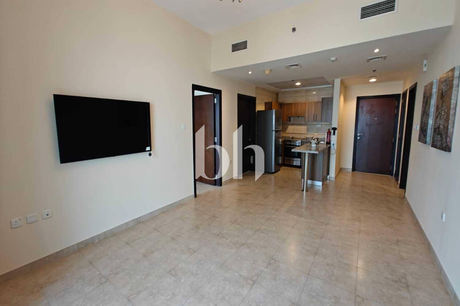 1 Bedroom Apartment in Dubai Star - photo 2