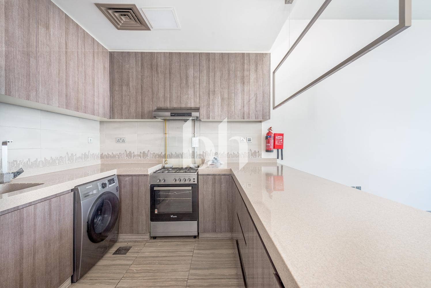 1 Bedroom Apartment in MBL Residence - photo 2