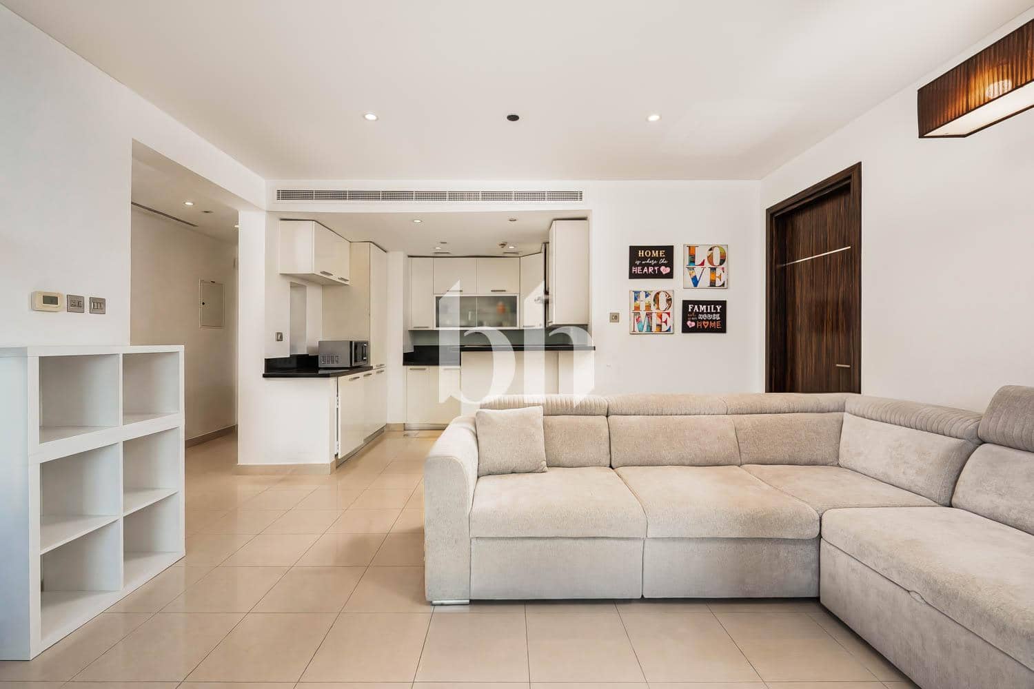 2 Bedroom Apartment in Bonnington Tower - photo 2