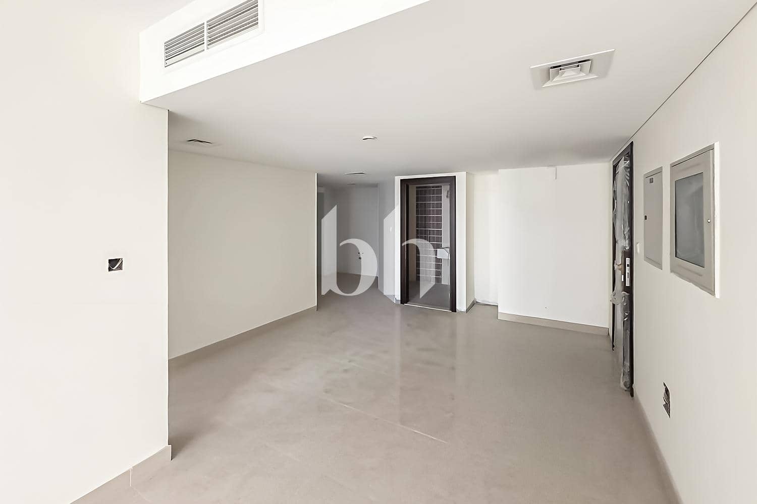 1 Bedroom Apartment in Wind Tower 1 - photo 1