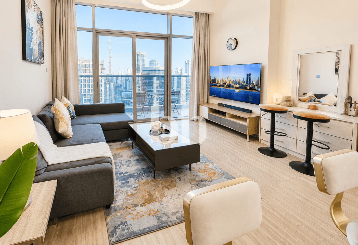 1 Bedroom Apartment in MBL Residence - photo 2