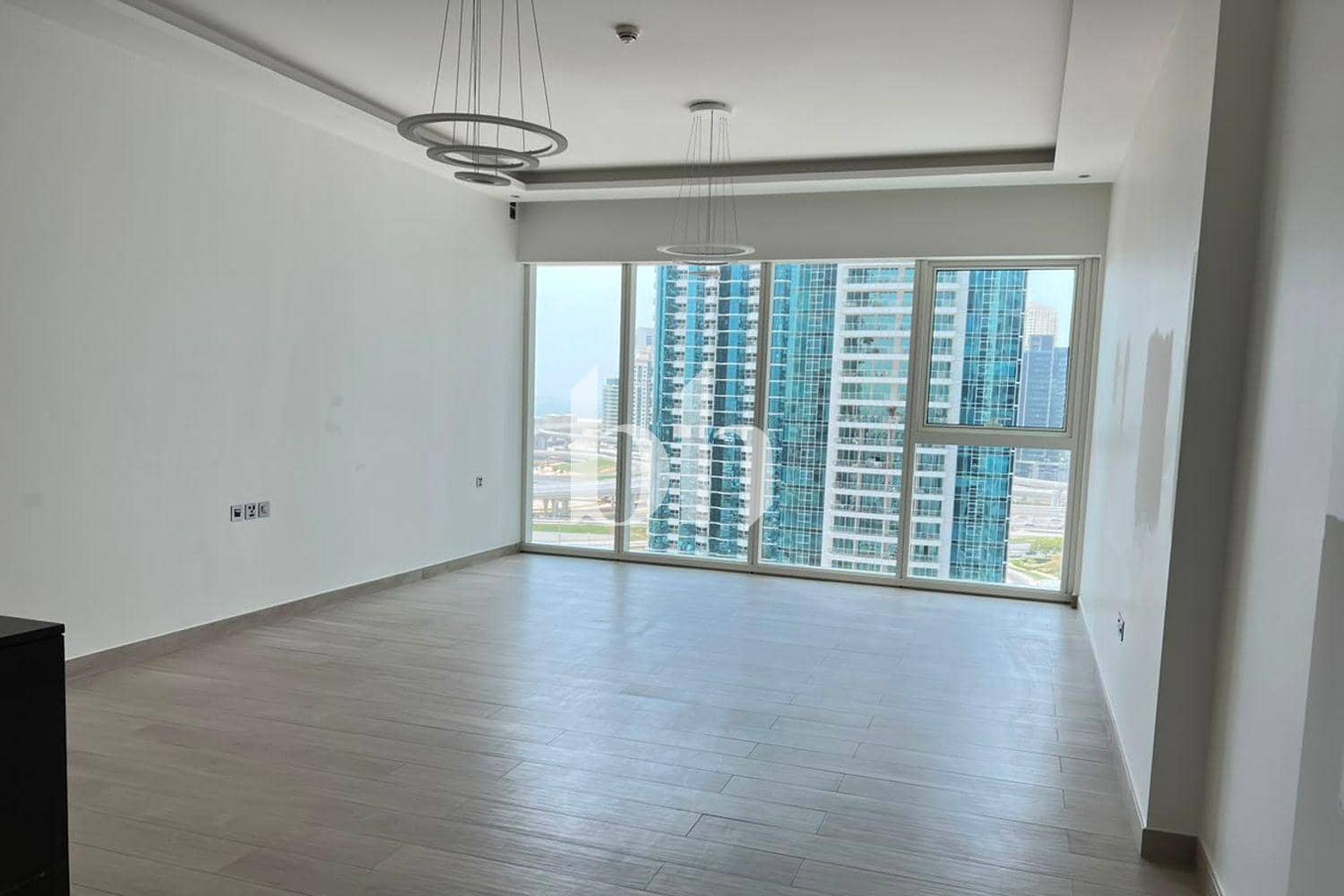 Studio Apartment in Me Do Re Tower - photo 1