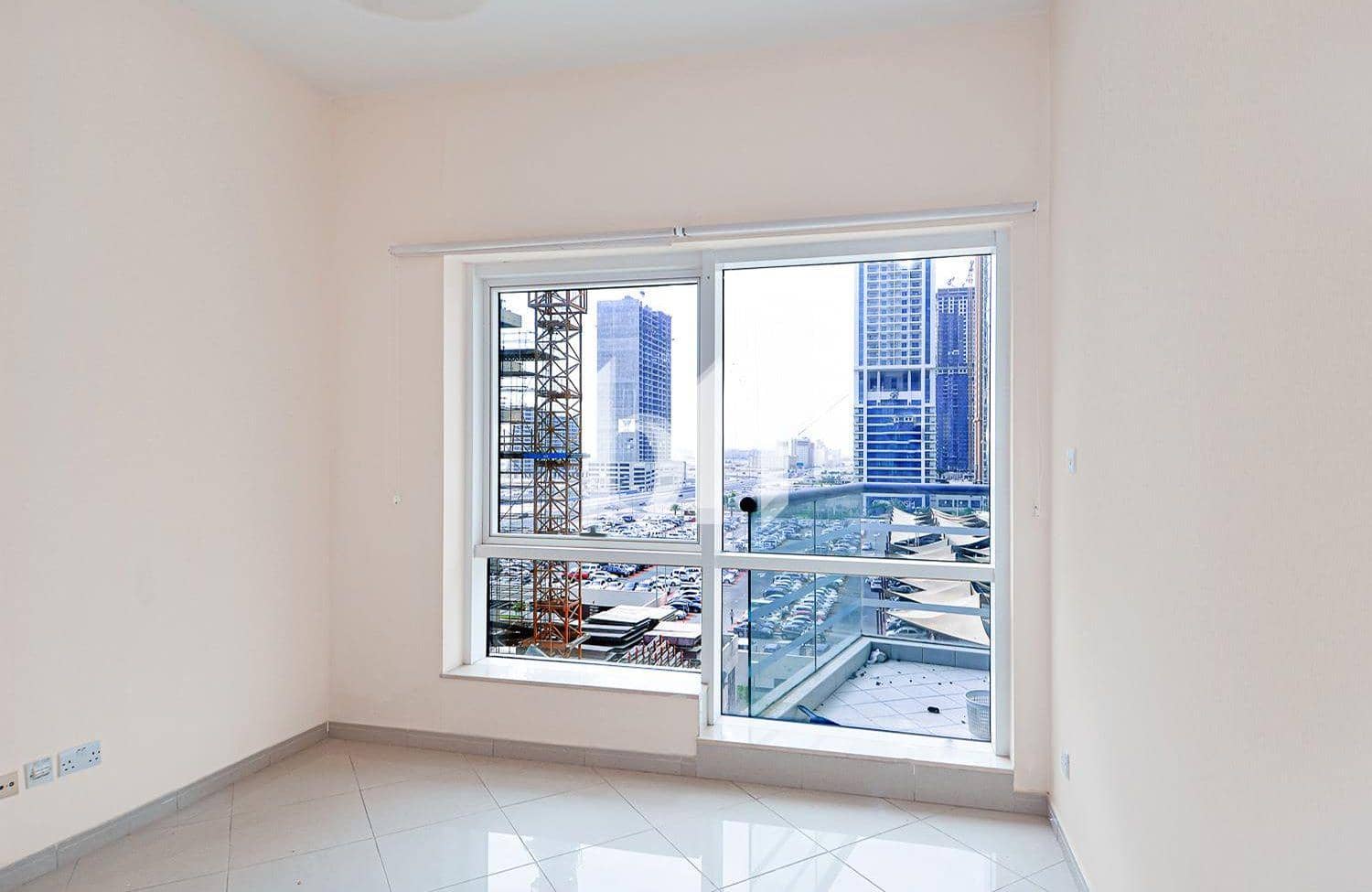 1 Bedroom Apartment in Concorde Tower - photo 1