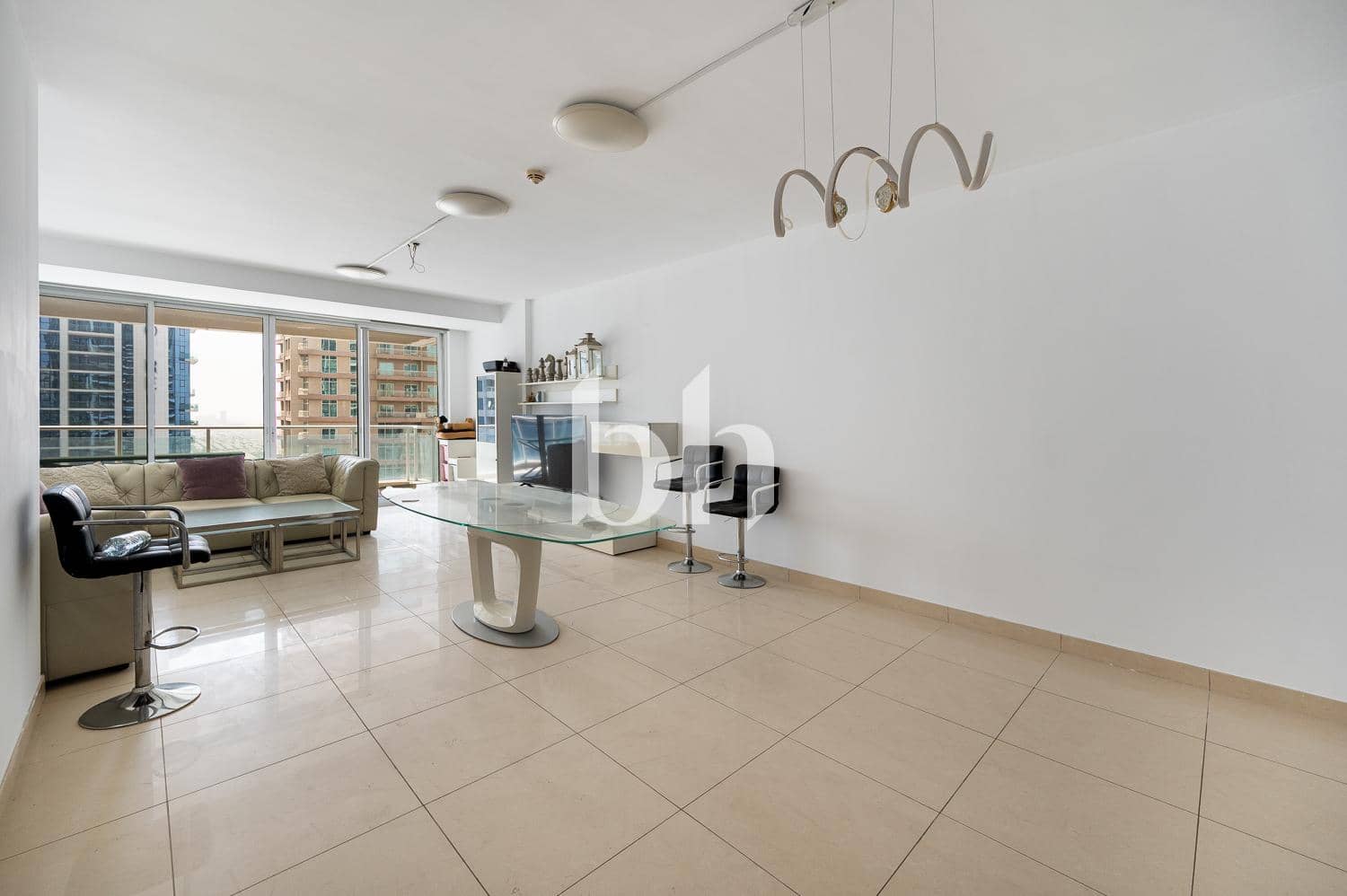 3 Bedroom Apartment in Laguna Tower