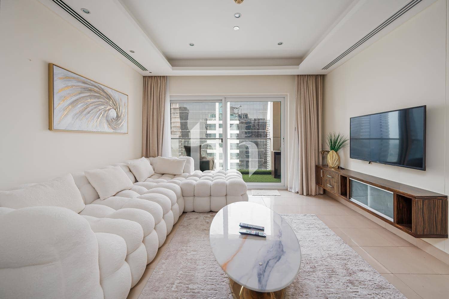 3 Bedroom Apartment in Bonnington Tower - photo 1