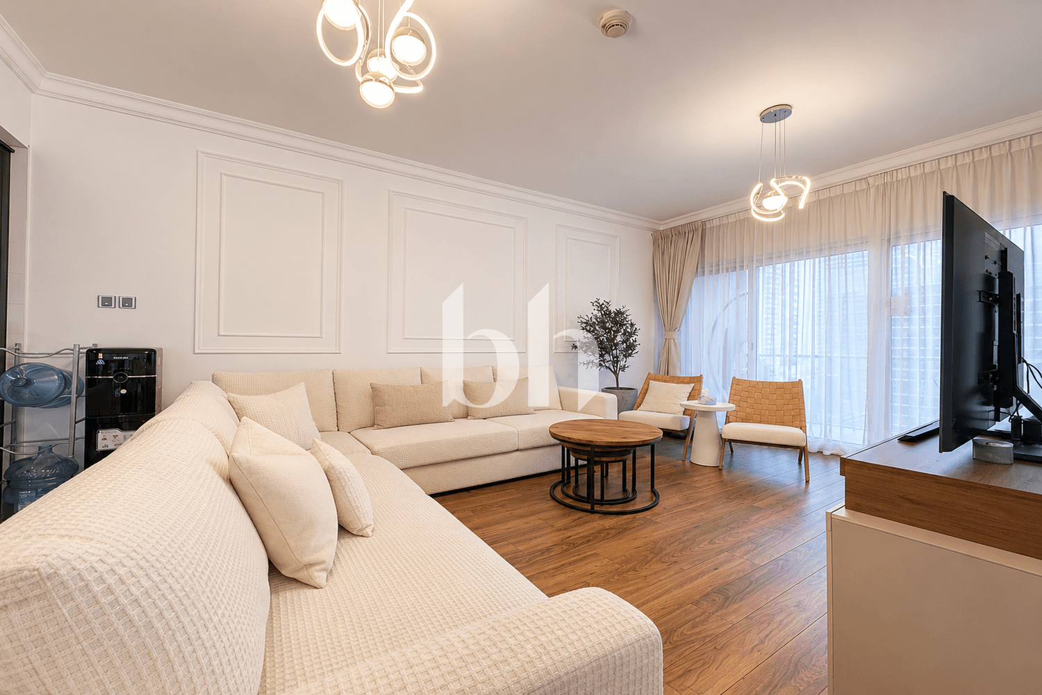 1 Bedroom Apartment in Lake View Tower