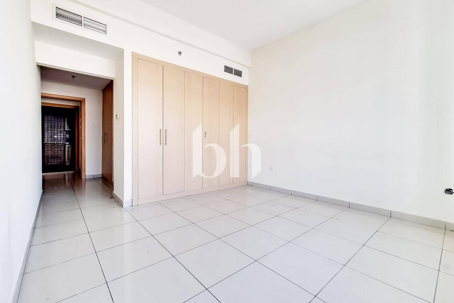 1 Bedroom Apartment in Armada Tower 3 - photo 2