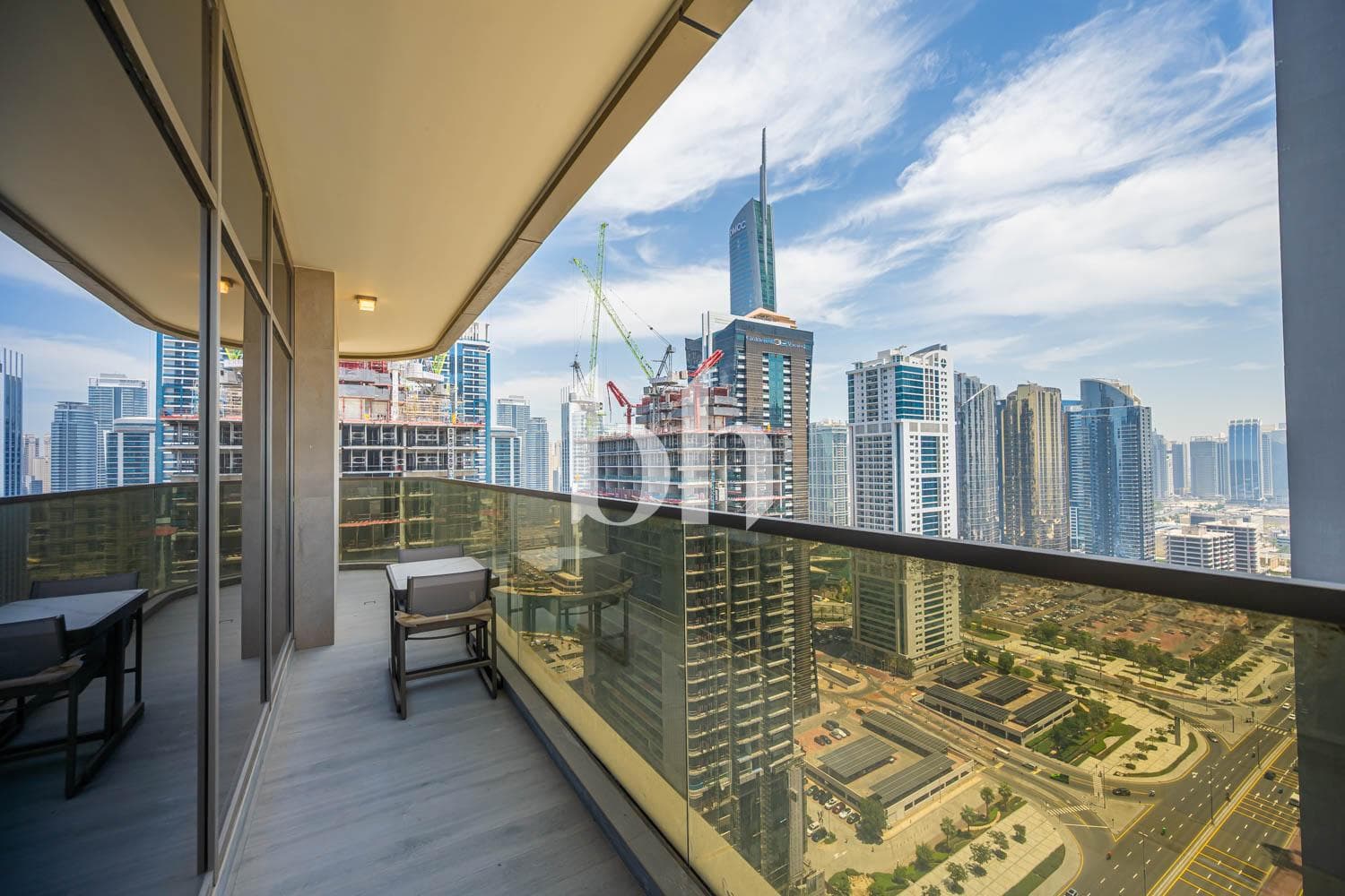 2 Bedroom Apartment in Orra The Embankment Tower 1 - photo 1
