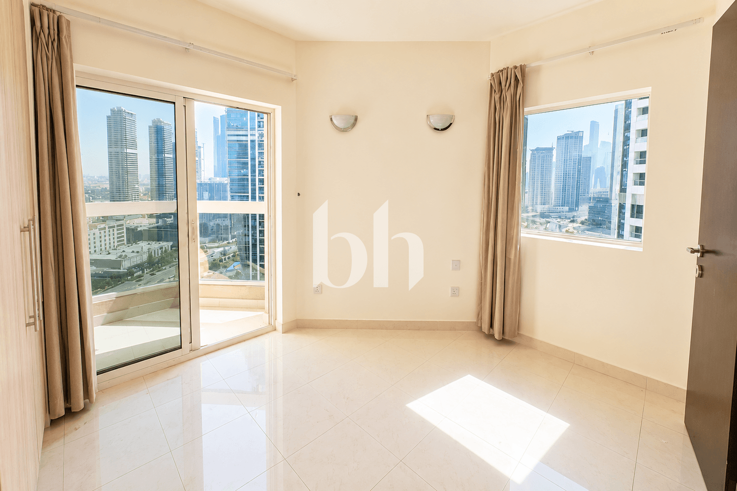 2 Bedroom Apartment in New Dubai Gate 1 - photo 2
