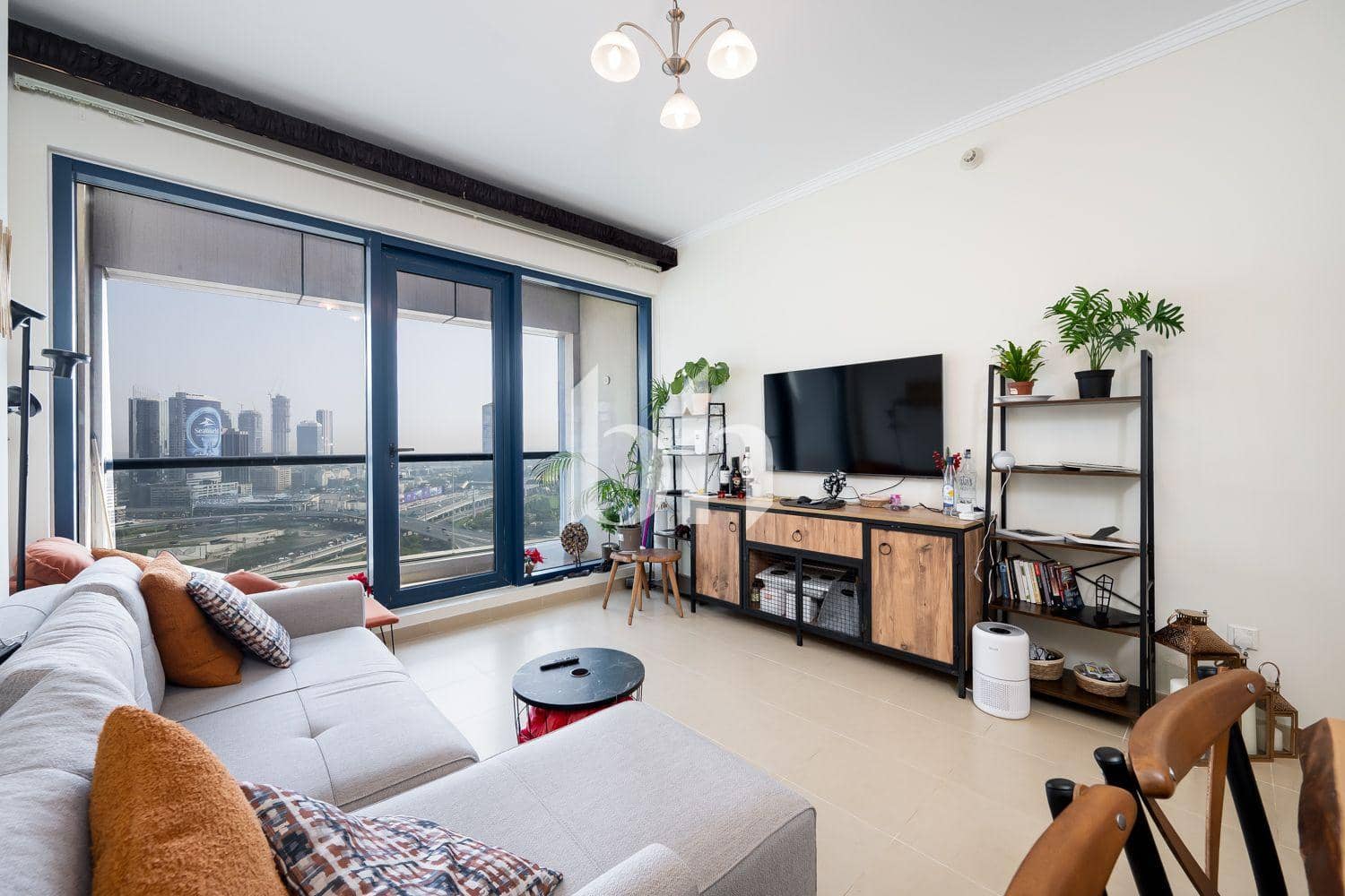 1 Bedroom Apartment in Jumeirah Bay X1