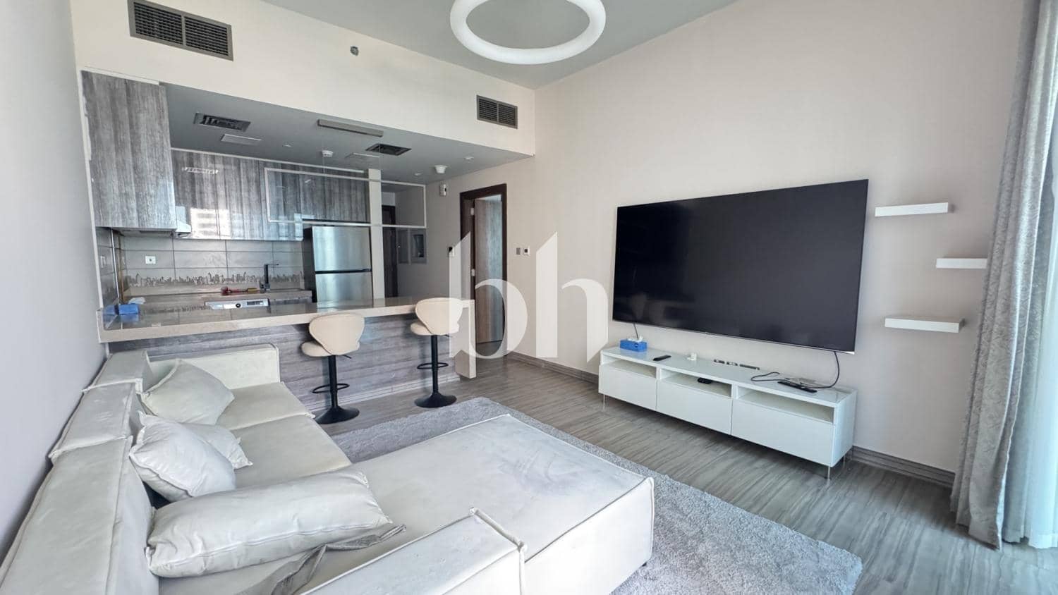 1 Bedroom Apartment in MBL Residence - photo 2