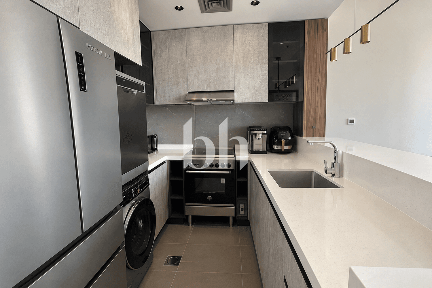 1 Bedroom Apartment in MBL Royal - photo 1