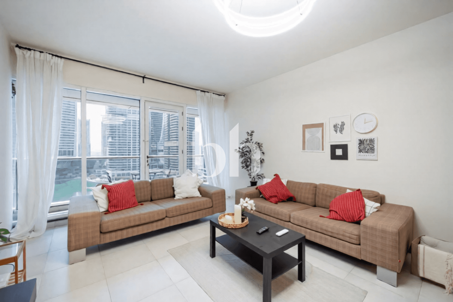 2 Bedroom Apartment in Dubai Arch - photo 1