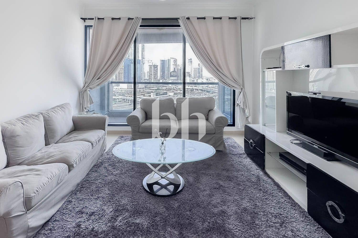 1 Bedroom Apartment in Jumeirah Bay X1