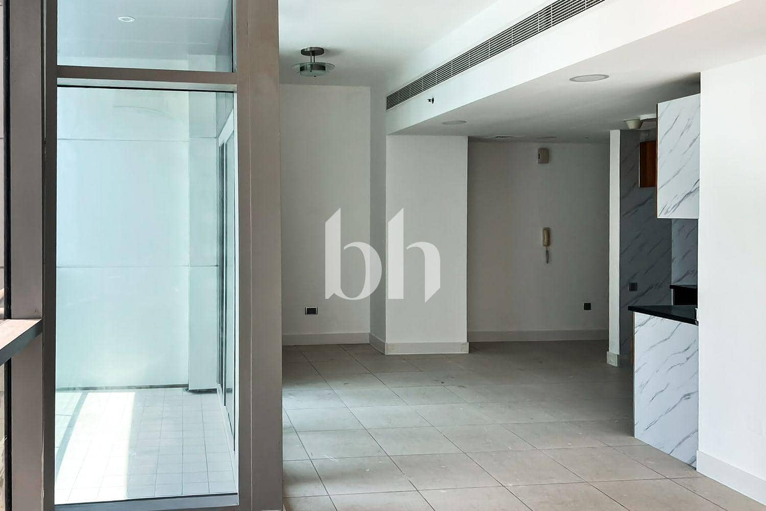 1 Bedroom Apartment in Indigo Tower - photo 1