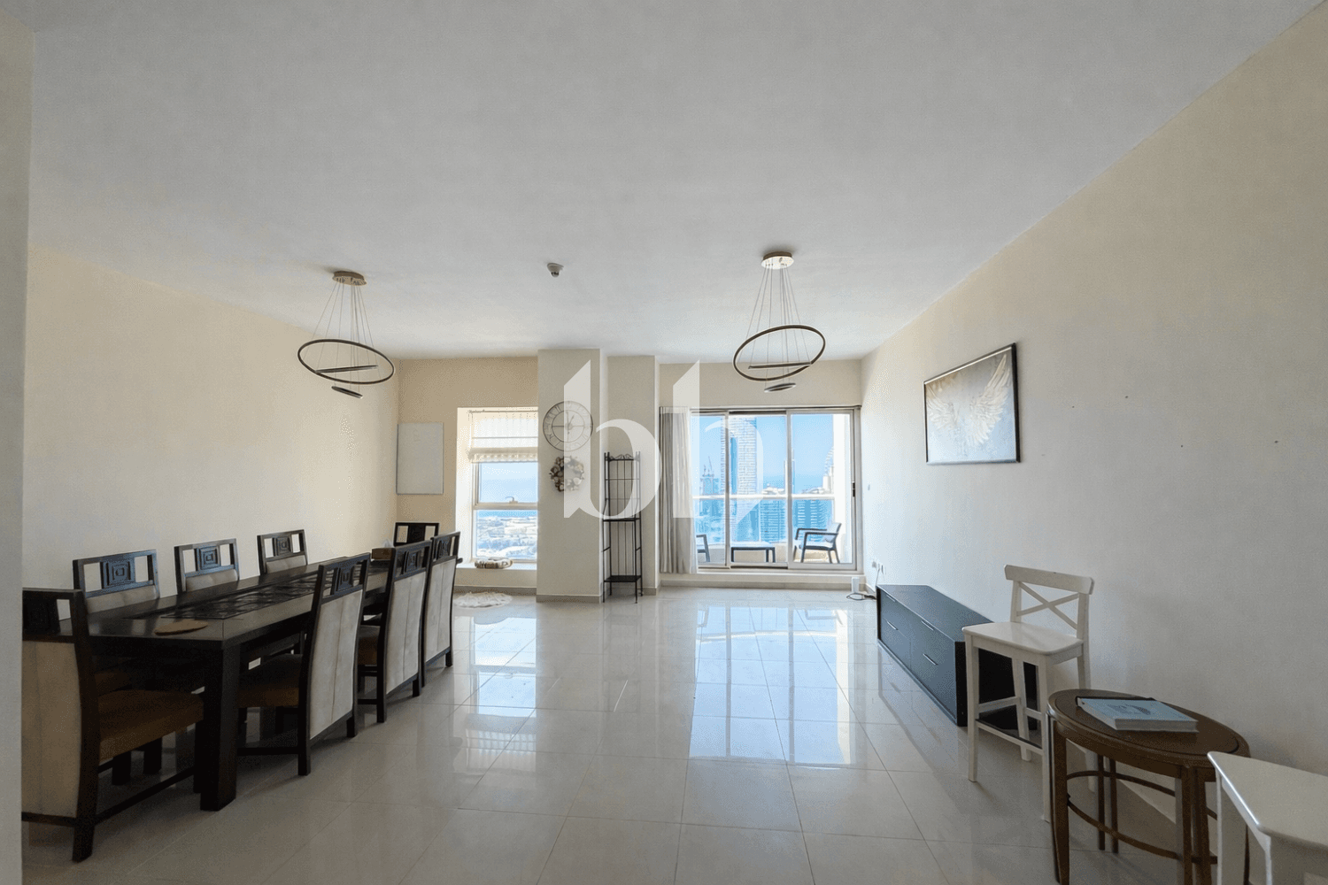 3 Bedrooms Apartment in Lake Point Tower