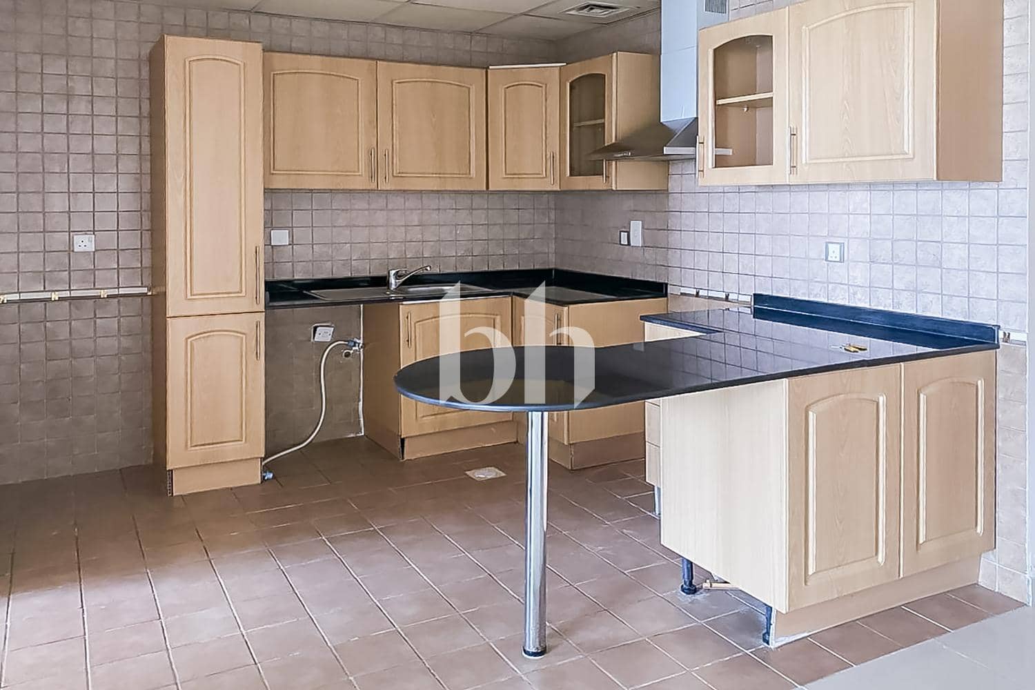 1 Bedroom Apartment in Armada Tower 3 - photo 2