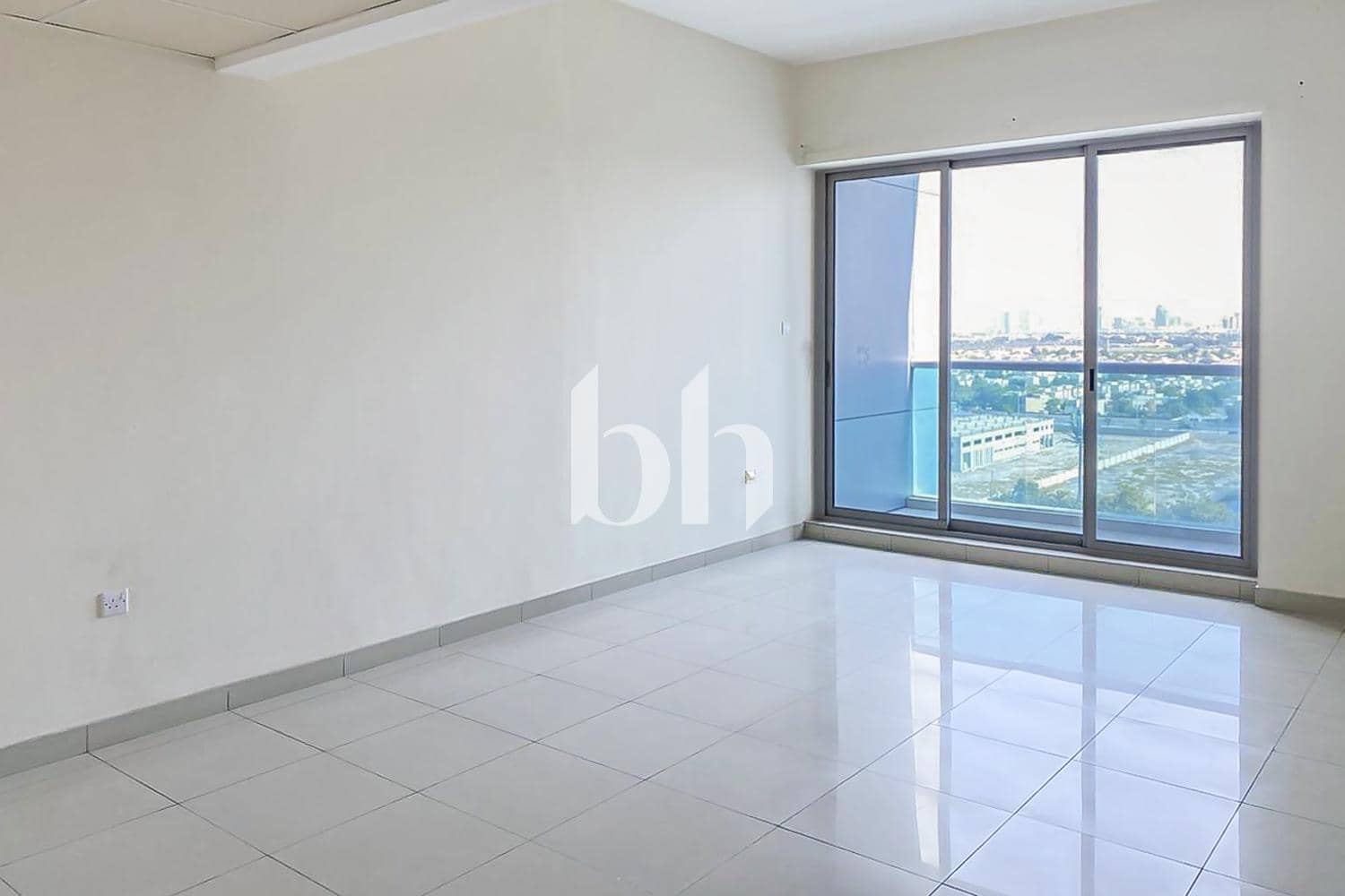 1 Bedroom Apartment in Armada Tower 3