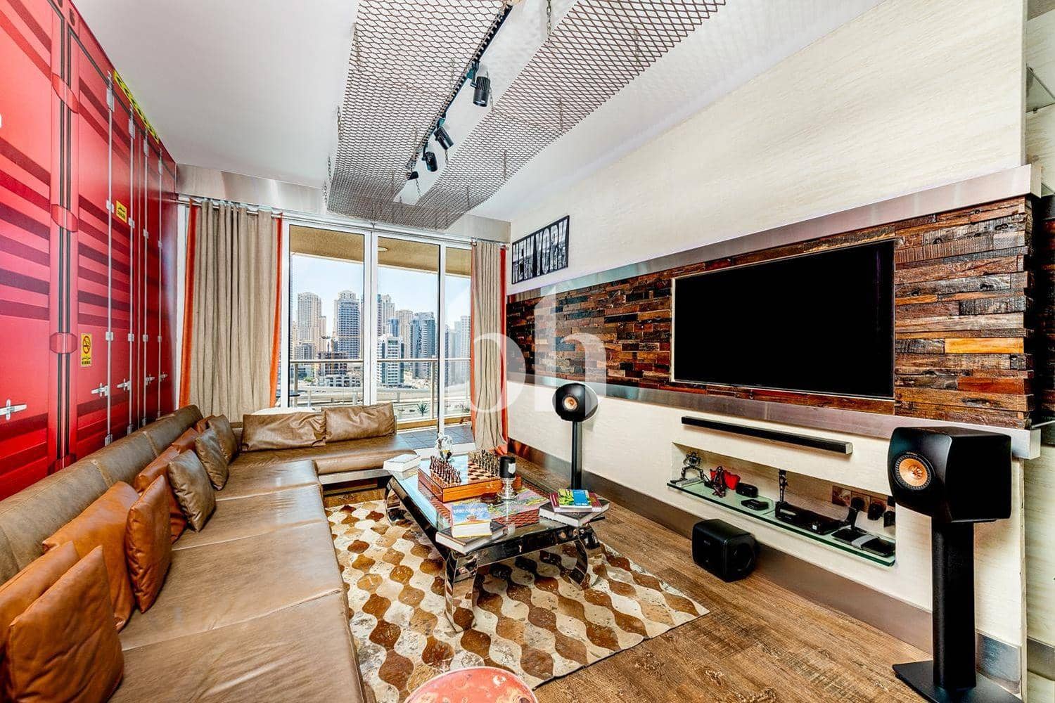 1 Bedroom Apartment in Laguna Tower - photo 2