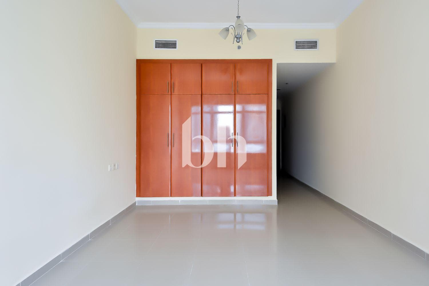 Studio Apartment in Lake City Tower - photo 1