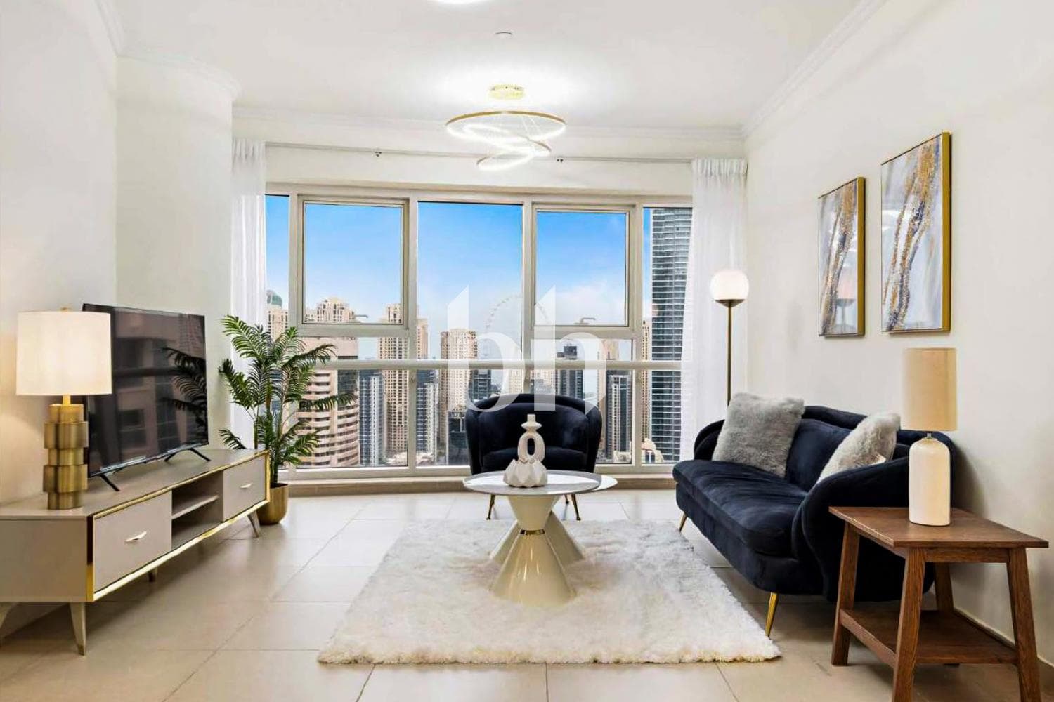 1 Bedroom Apartment in Goldcrest Executive - photo 1