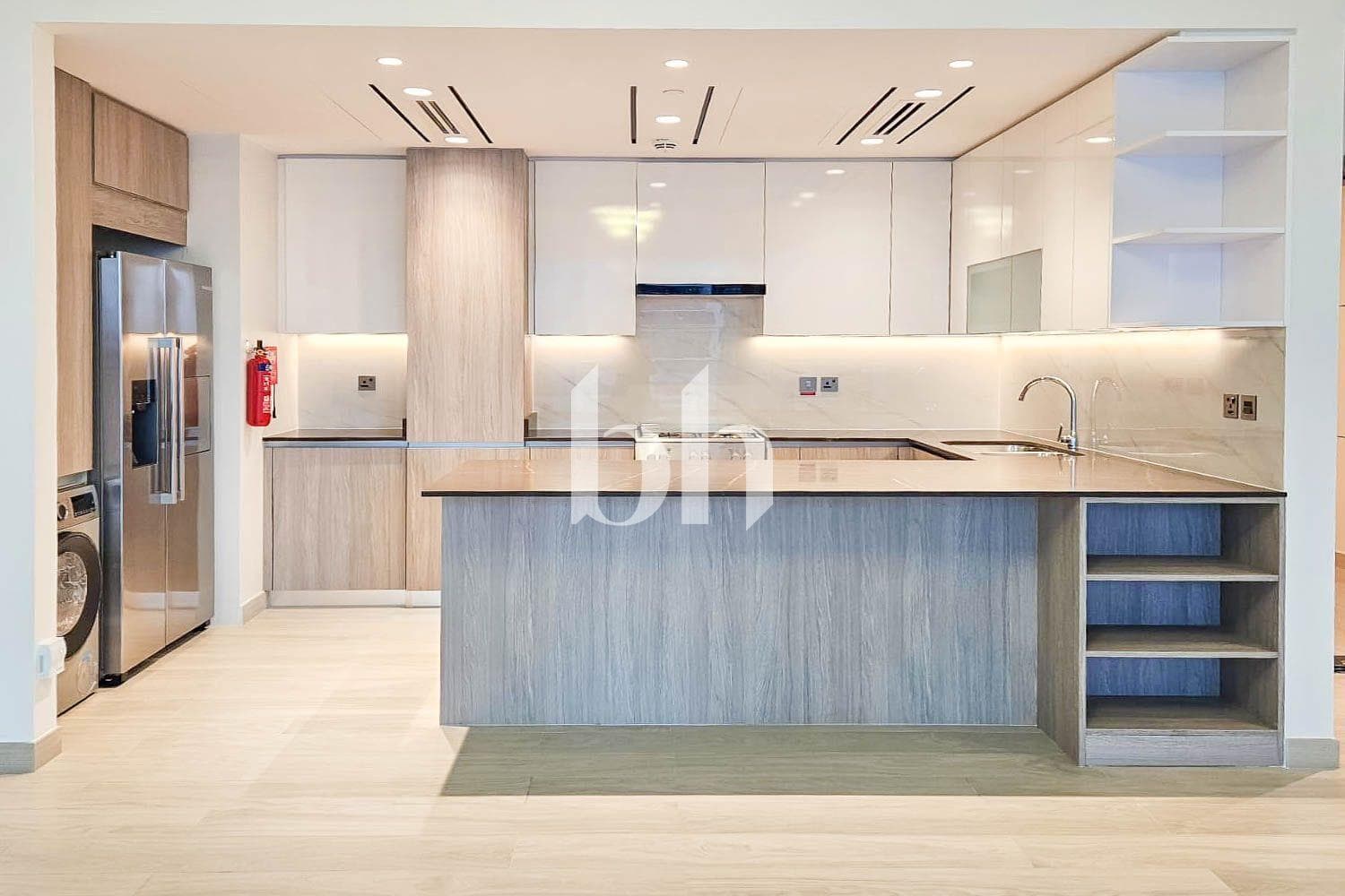 2 Bedroom Apartment in Me Do Re Tower - photo 1