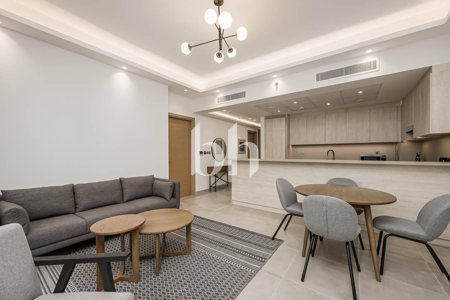 1 Bedroom Apartment in Orra The Embankment Tower 1