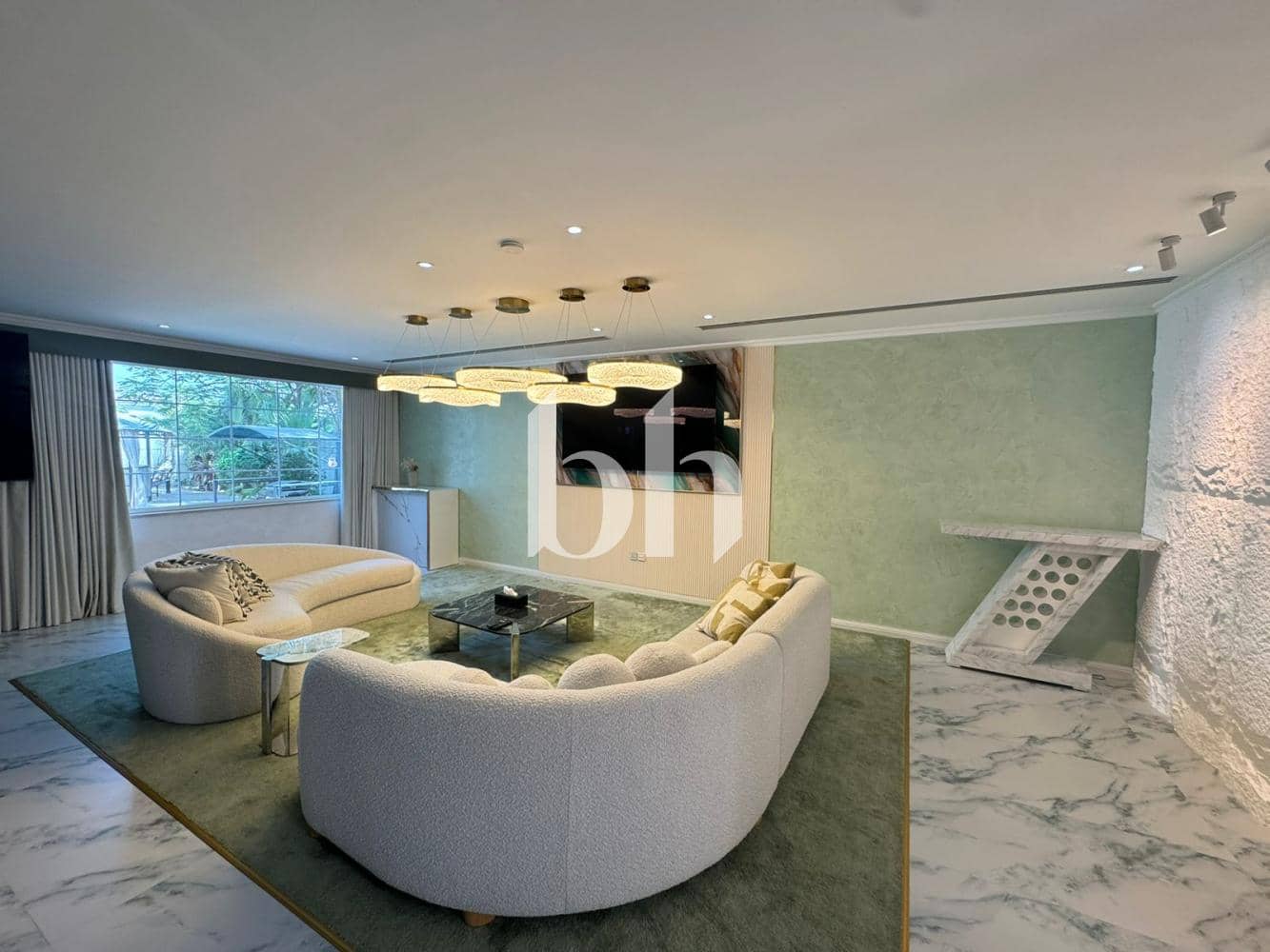 4 Bedroom Villa in Jumeirah Park Homes - photo 2