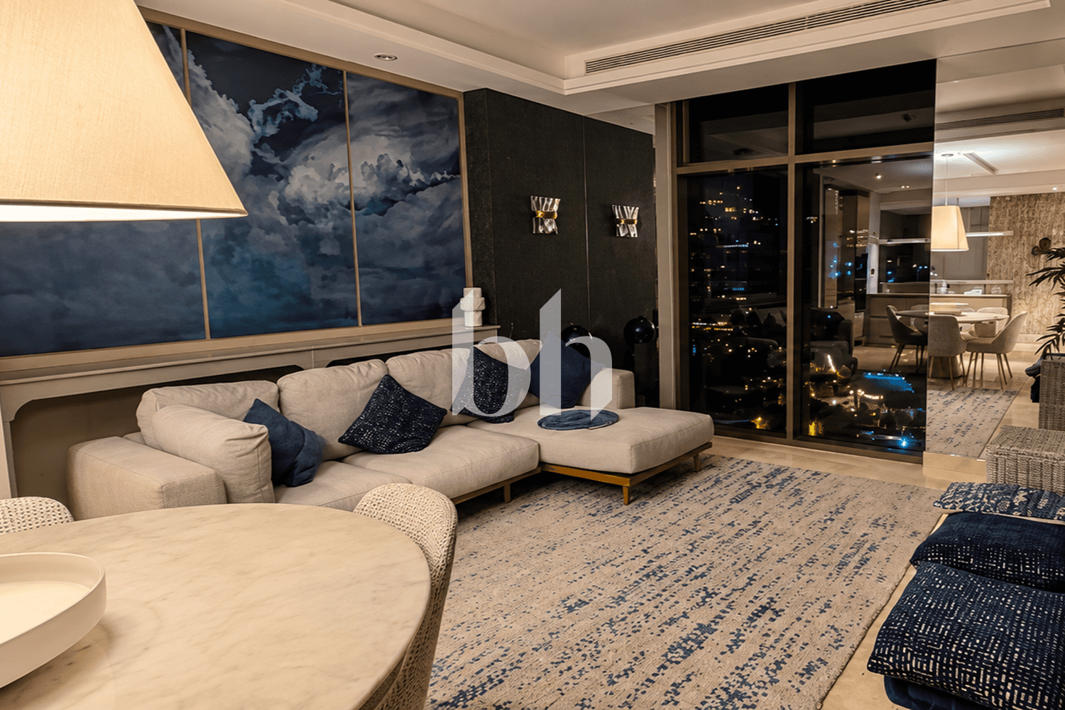 2 Bedroom Apartment in The 8 - photo 1